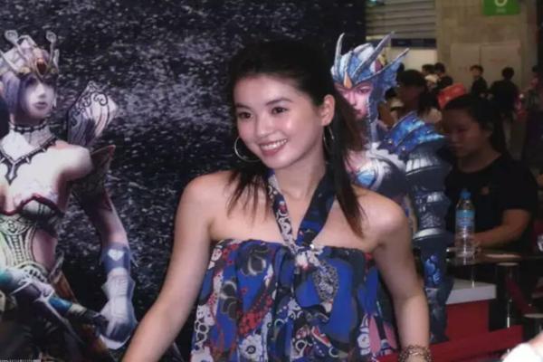 镜世界安卓2024最新版下载安装教程